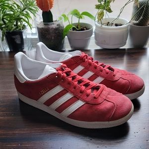 Adidas Gazelles Size 7